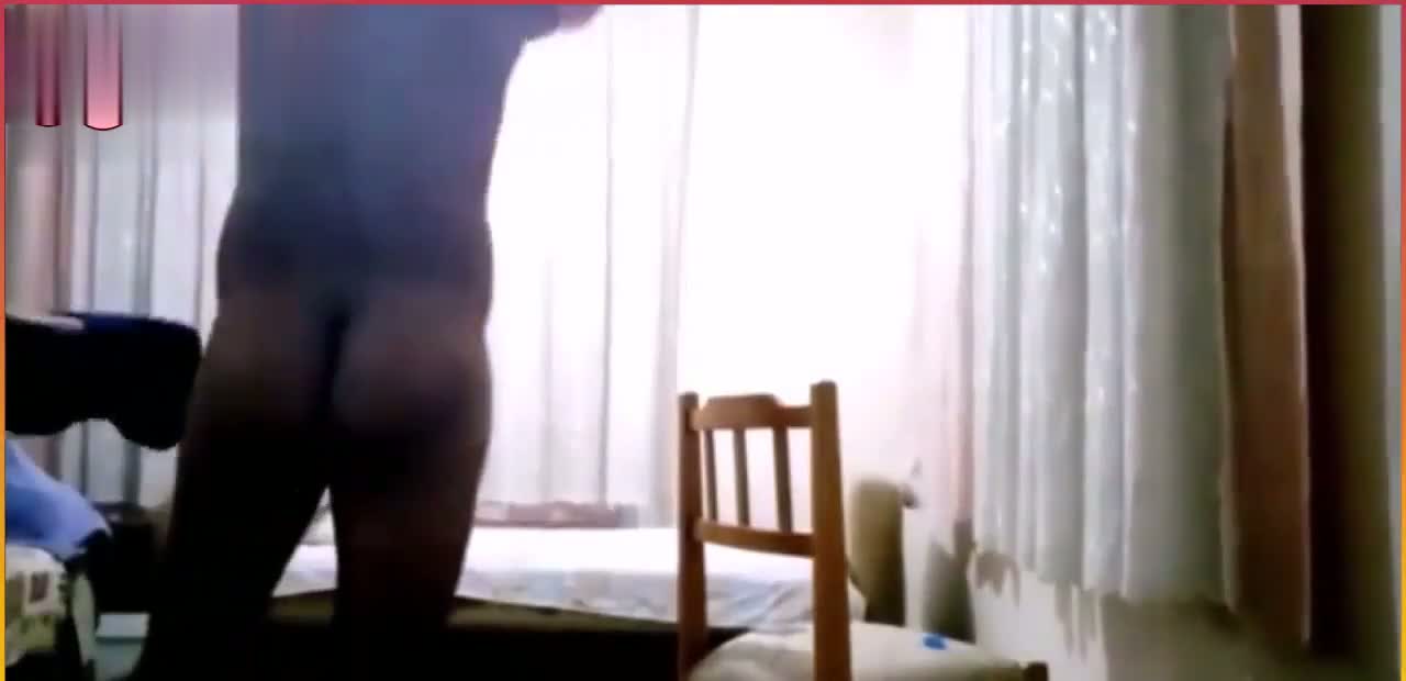 Evli Karıyı Sikip Gizlice Porno Videosu Çekiyor